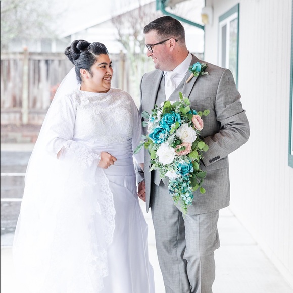 Meet your Posher, Andrea - Picture 6 of 16